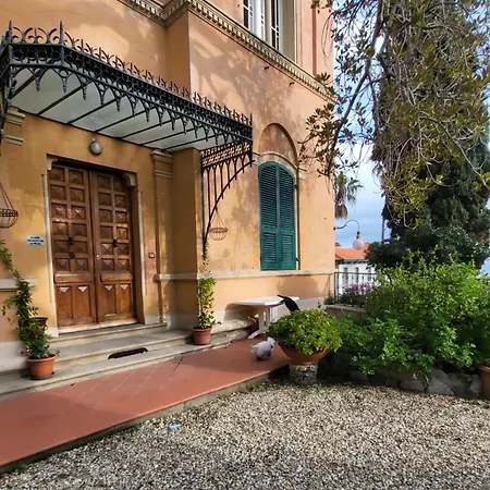 Torre Gilda 200 Mt Dal Mare Con Giardino In Centro Citta Apartment Imperia