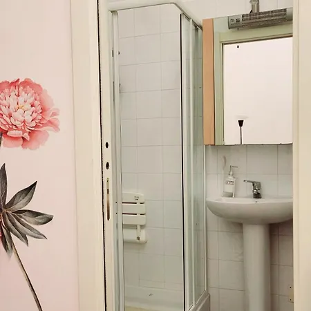 Torre Gilda 200 Mt Dal Mare Con Giardino In Centro Citta Appartement
