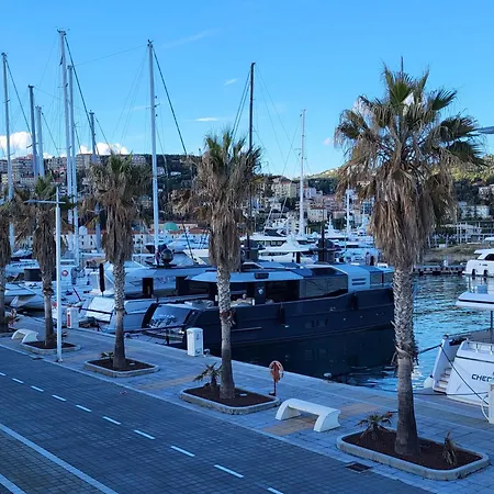 Apartamento Torre Gilda 200 Mt Dal Mare Con Giardino In Centro Citta *